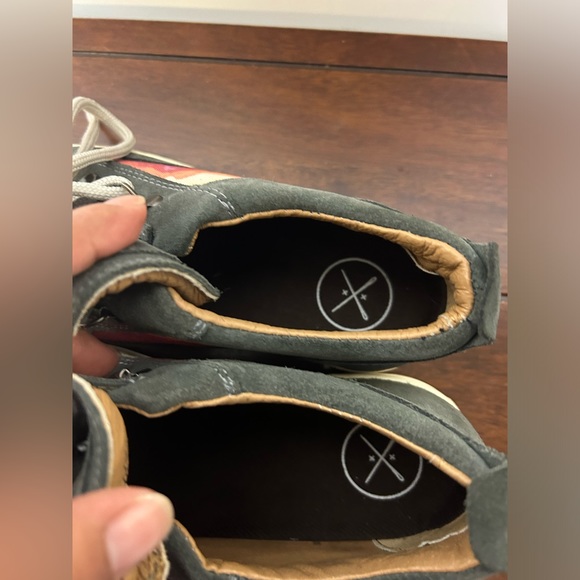 INKKAS SNEAKERS SHOES WOMENS SUEDE GRAY TIE FRONT SIZE 7 - Picture 10 of 10